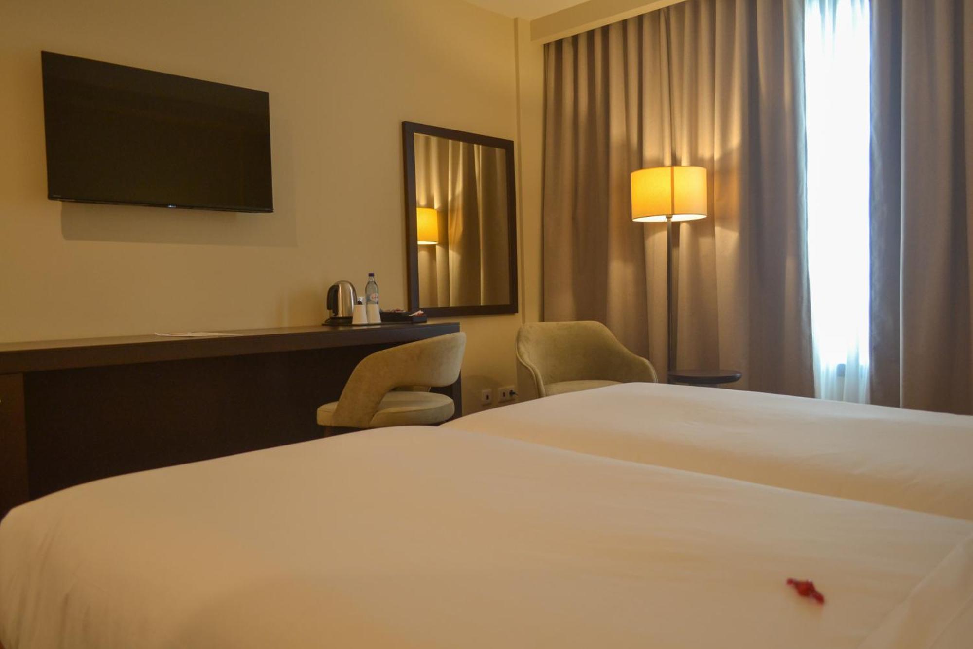 Hotel Premium Porto Maia Экстерьер фото